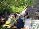 Die Tafel war reich gedeckt und die G&auml;ste genossen die Eichsfelder Kaffeetafel in Bernterode (G. Pfeifenbring)