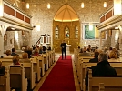 Die frisch sanierte Kirche strahlt (Foto: R. Englert)