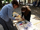 Lederarmbänder selbst herzustellen macht Spaß (Foto: R. Englert)