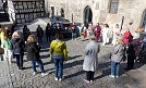 Abschied vor der Jugendkirche (Foto: R. Englert)