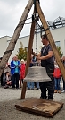 Gewogen und mit 133 kg für gut befunden (Foto: R. Englert)