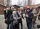 Lecker Würstchen und Glühwein für die Gäste  (Foto: R. Englert)