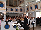 sich füllende Kirche (Foto: Sabine Wegner)