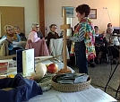 Der Altar wird geschmückt - Heringen (Foto: C. Sänger)