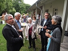 Bei Sonnenschein gab es Kaffee, Kuchen und Borschtsch (Foto: R. Englert)