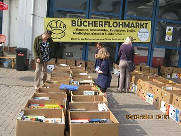 Bücherkisten (Foto: Tuschy)