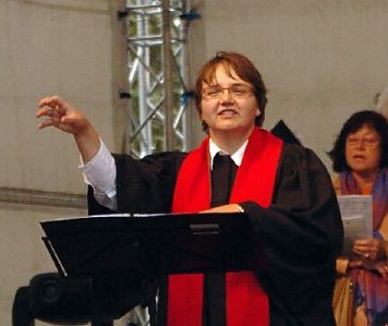 Cornelia Georg auf dem Kreiskirchentag (Foto: Marcus Wiethoff)