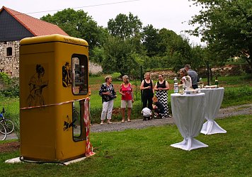 Offener Bücherscharnk (Foto: Sabine Wegner)