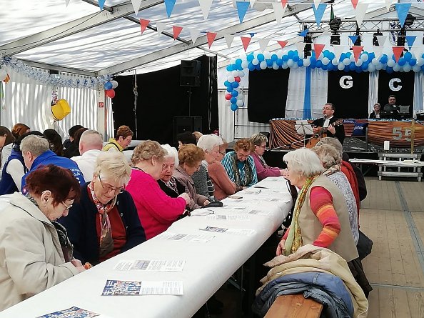 Gottesdienst im Festzelt des GCC e.V. (Foto: GCC e.V.)