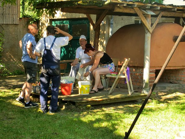 Brotbacken in Urbach (Foto: T. Ahlhelm)