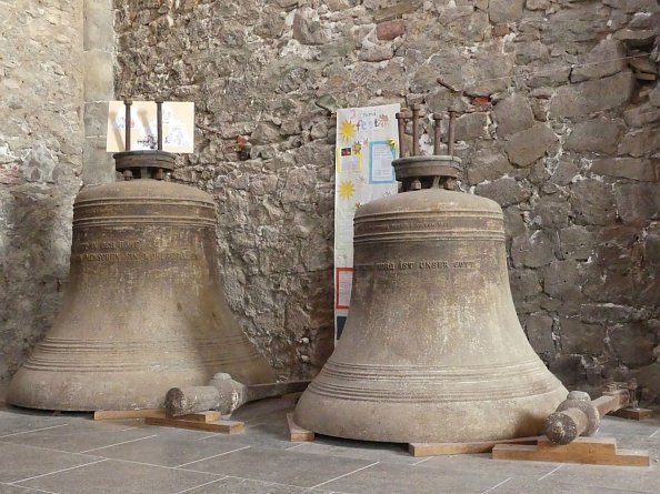 Unterwegs gibt es vieles zu entdecken - iwie hier in St. Johannis in Ellrich (Foto: R. Englert)