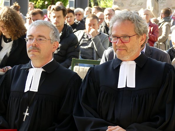 Superintendent Andreas Schwarze und Pfarrer Klemens Müller - 10.10.2021 (Foto: R. Englert)