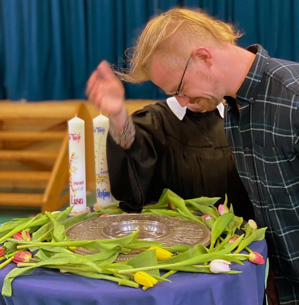 Taufe in der Evangelischen Grundschule (Foto: Evangelische Grundschule Nordhausen)