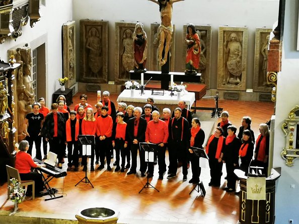 Karíbu im Gottesdienst  (Foto: V. Kremzow )