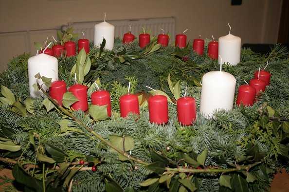 Adventskranz (Foto: Frauenberg)