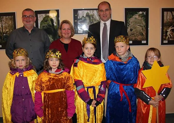 Sternsinger der ev. Grundschule im Landratsamt (Foto: Serviceportal Landkreis Nordhausen am Harz )