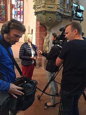 Der mdr dreht in der Blasii-Kirche (Foto: A. Schwarze)